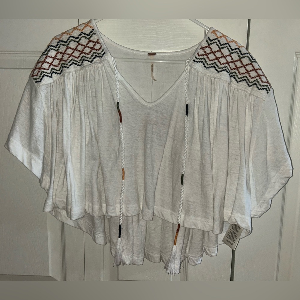 Free People White Blouse with Multicolor Embroidery
